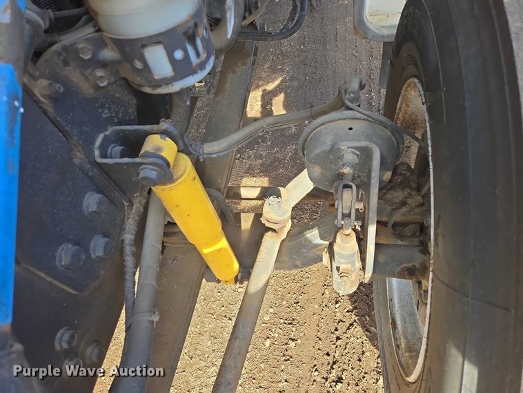 image for item EB1370 2007 Ford F750 Super Duty bucket truck