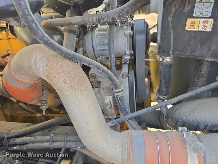 image for item EB1370 2007 Ford F750 Super Duty bucket truck