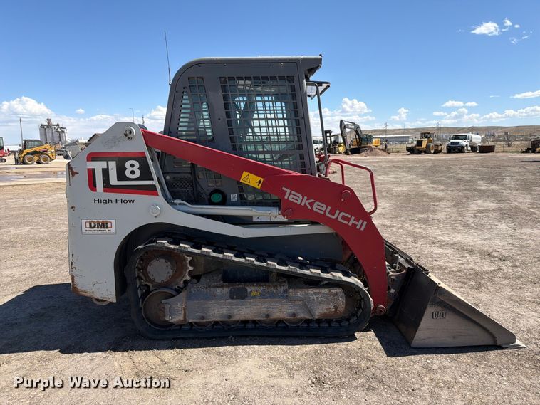 image for item EB1405 2020 Takeuchi TL8 tracked skid steer loader