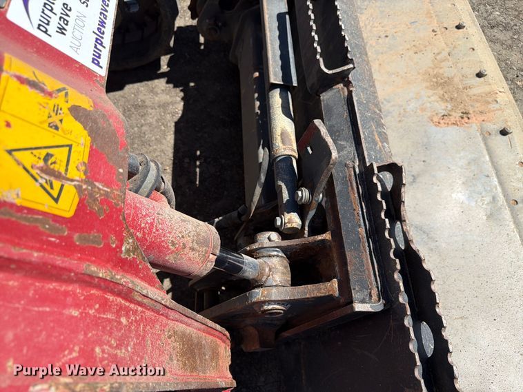 image for item EB1405 2020 Takeuchi TL8 tracked skid steer loader