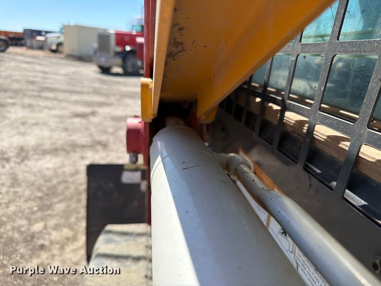 image for item EB1405 2020 Takeuchi TL8 tracked skid steer loader