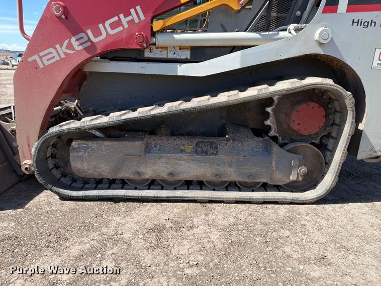 image for item EB1405 2020 Takeuchi TL8 tracked skid steer loader