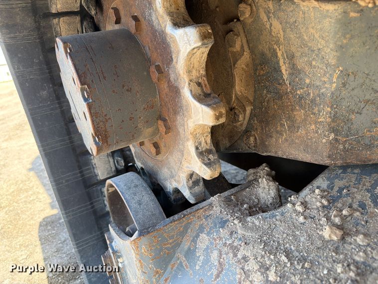 image for item EB1405 2020 Takeuchi TL8 tracked skid steer loader