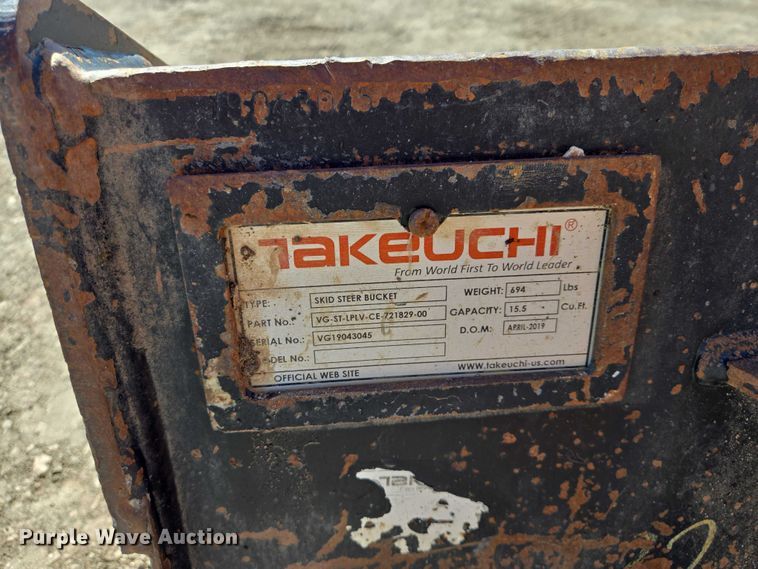 image for item EB1406 2020 Takeuchi TL8 tracked skid steer loader