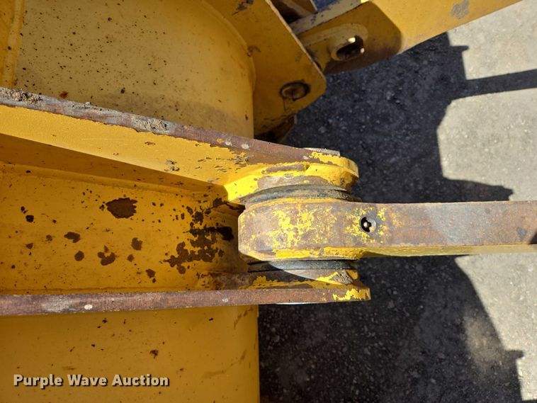 image for item EB1407 2015 Komatsu WA320-7 wheel loader