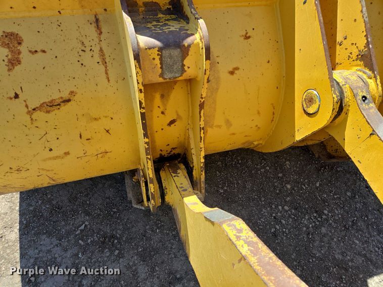 image for item EB1407 2015 Komatsu WA320-7 wheel loader
