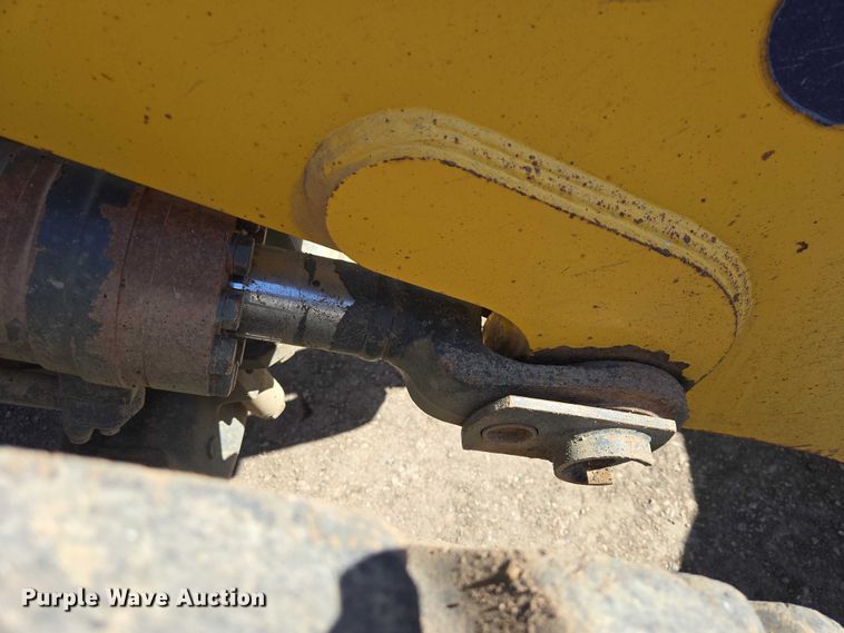 image for item EB1407 2015 Komatsu WA320-7 wheel loader