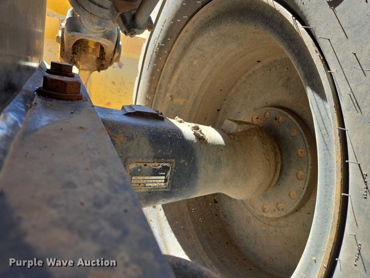 image for item EB1407 2015 Komatsu WA320-7 wheel loader