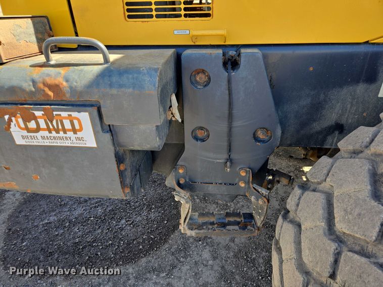 image for item EB1407 2015 Komatsu WA320-7 wheel loader