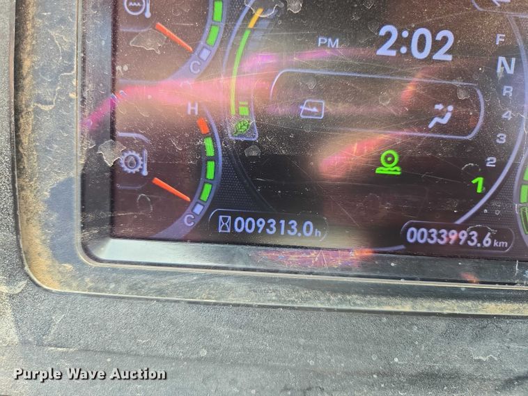 image for item EB1407 2015 Komatsu WA320-7 wheel loader