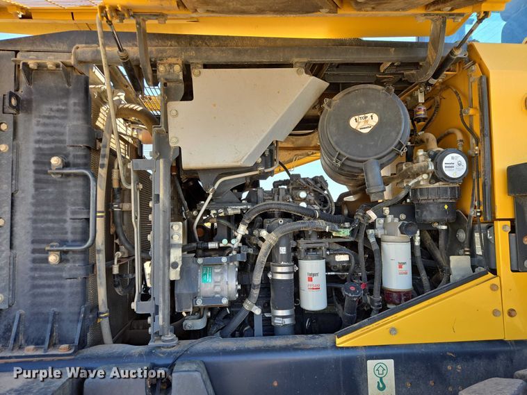 image for item EB1407 2015 Komatsu WA320-7 wheel loader