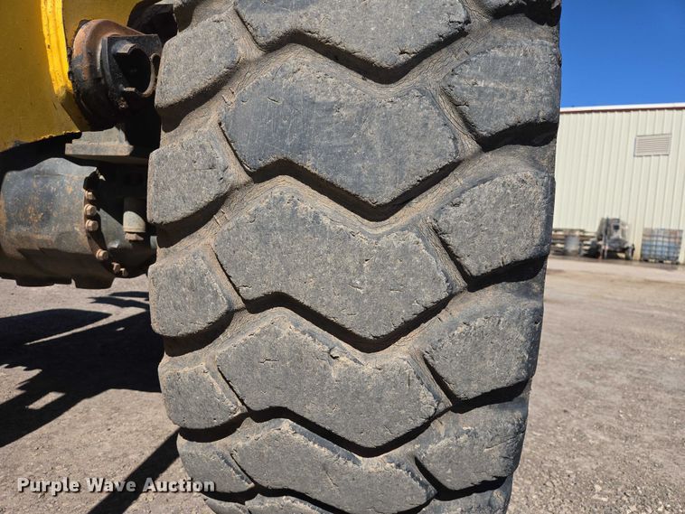 image for item EB1407 2015 Komatsu WA320-7 wheel loader
