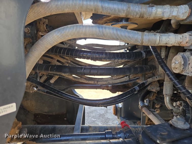 image for item EB1408 2014 Komatsu WA320-7 wheel loader