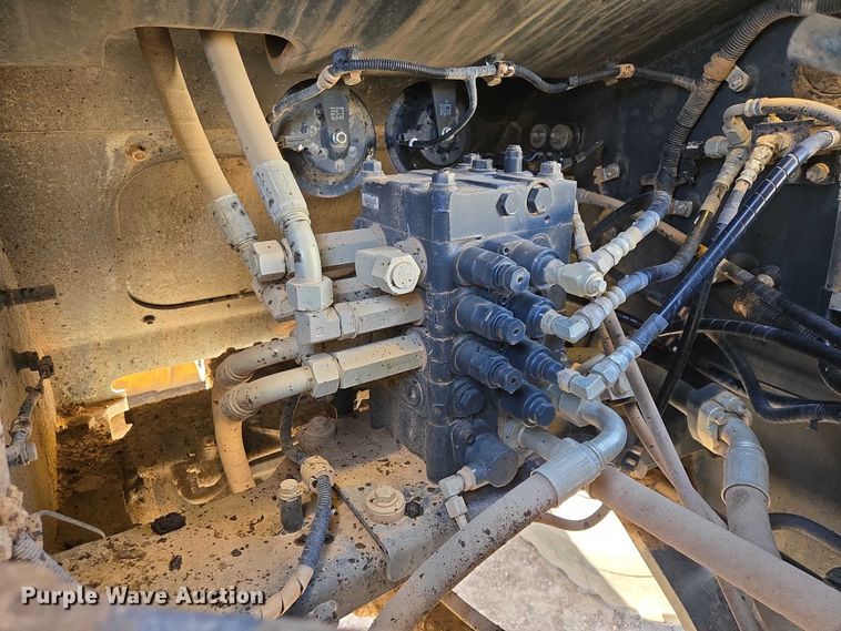 image for item EB1408 2014 Komatsu WA320-7 wheel loader