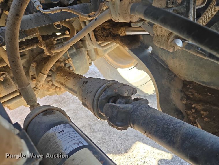 image for item EB1408 2014 Komatsu WA320-7 wheel loader