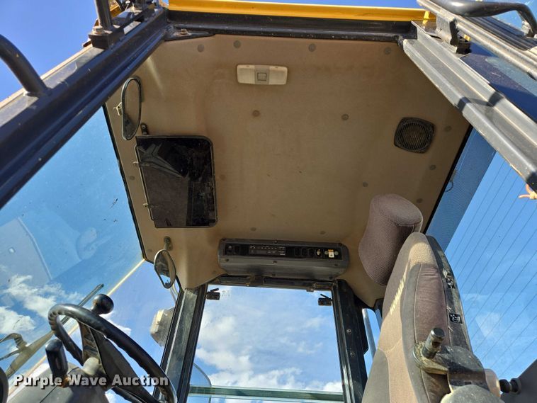 image for item EB1408 2014 Komatsu WA320-7 wheel loader