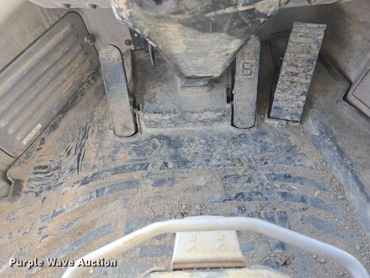 image for item EB1408 2014 Komatsu WA320-7 wheel loader