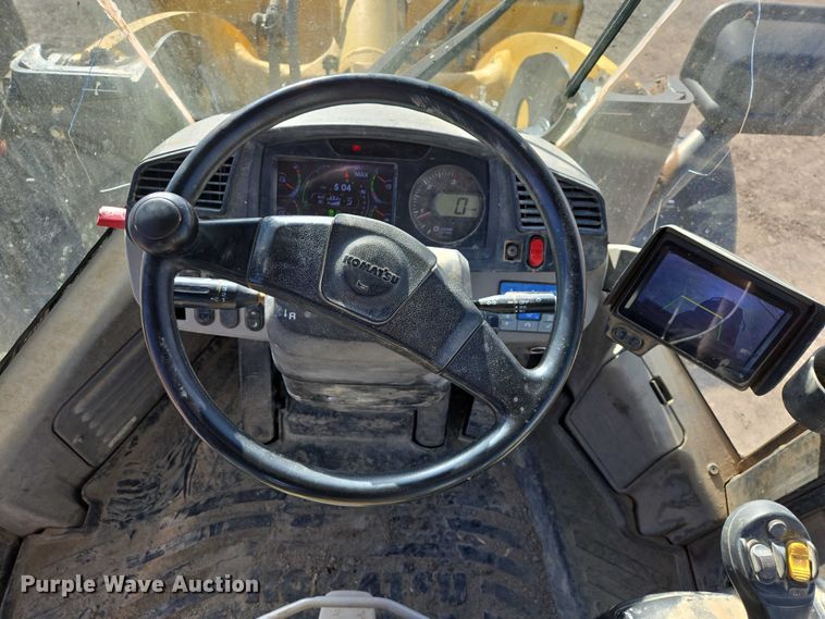 image for item EB1408 2014 Komatsu WA320-7 wheel loader