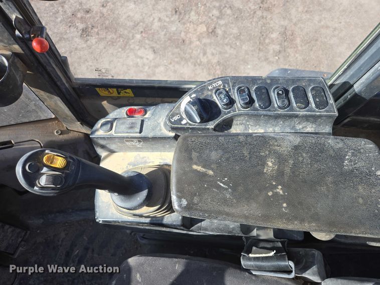 image for item EB1408 2014 Komatsu WA320-7 wheel loader