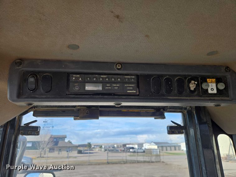 image for item EB1408 2014 Komatsu WA320-7 wheel loader