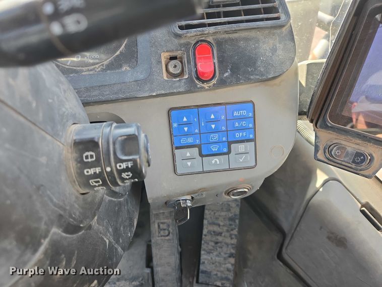 image for item EB1408 2014 Komatsu WA320-7 wheel loader