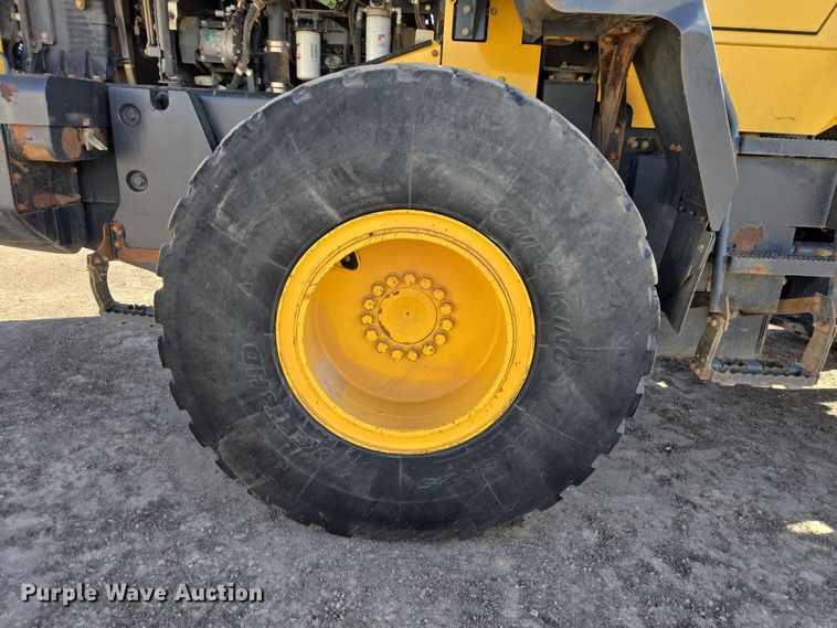 image for item EB1408 2014 Komatsu WA320-7 wheel loader
