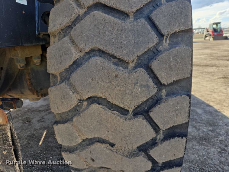 image for item EB1408 2014 Komatsu WA320-7 wheel loader