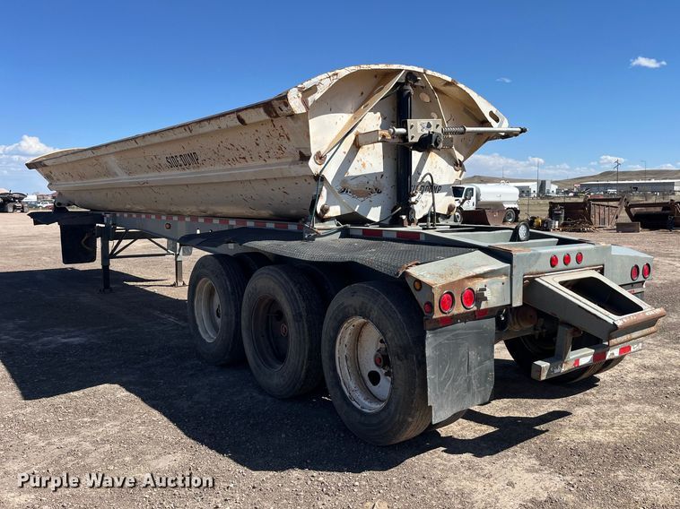 image for item EB1409 2008 Smith Co side dump trailer