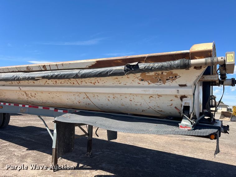 image for item EB1409 2008 Smith Co side dump trailer
