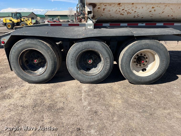 image for item EB1409 2008 Smith Co side dump trailer