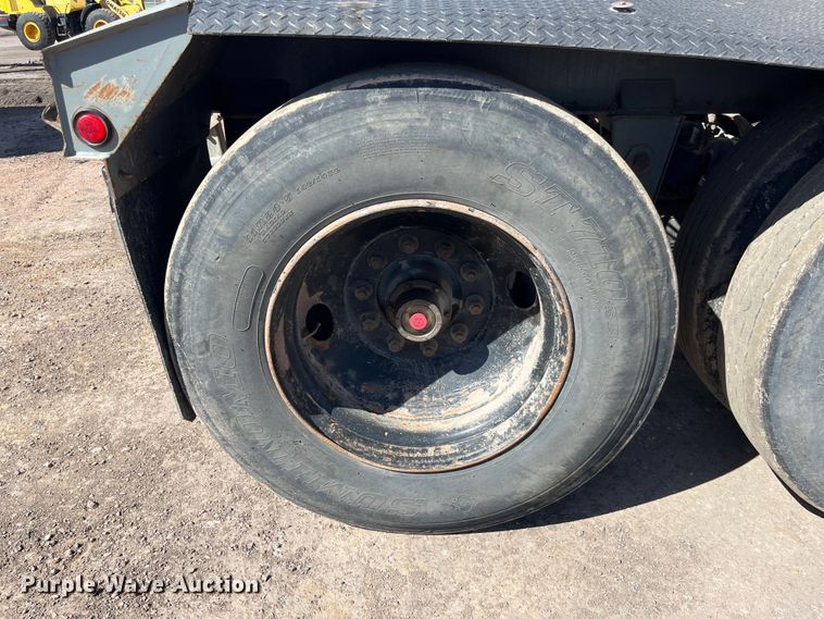 image for item EB1409 2008 Smith Co side dump trailer