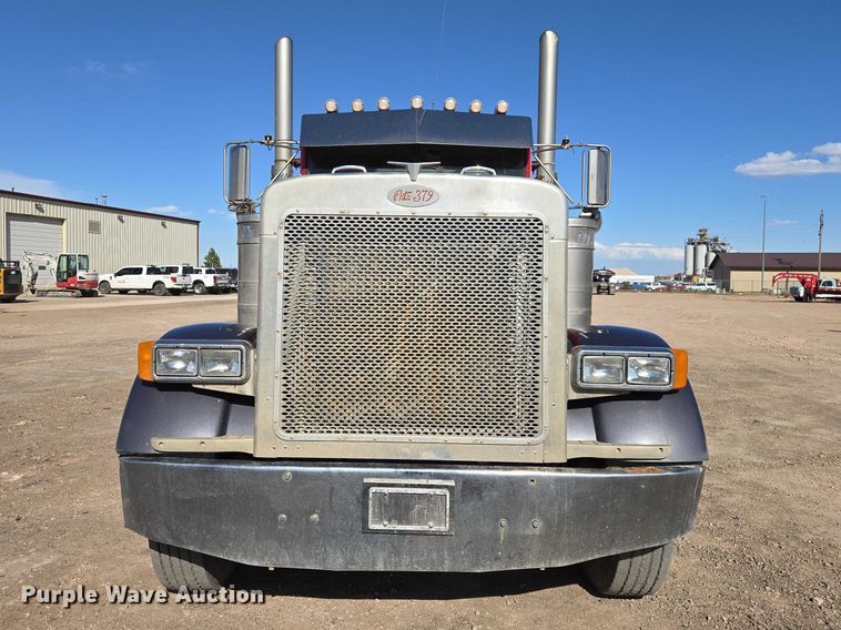 image for item EB1410 1996 Peterbilt 379 semi truck