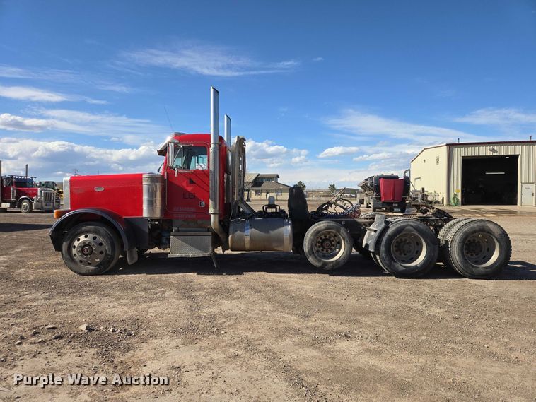 image for item EB1410 1996 Peterbilt 379 semi truck