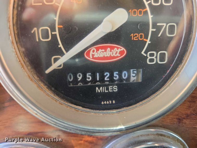 image for item EB1411 1995 Peterbilt 379 semi truck