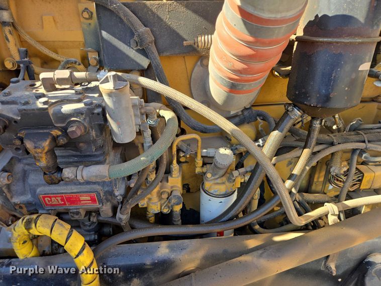 image for item EB1411 1995 Peterbilt 379 semi truck