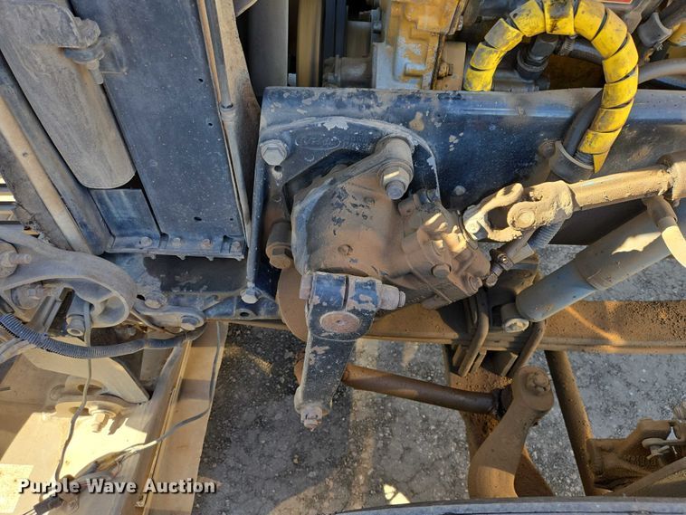 image for item EB1411 1995 Peterbilt 379 semi truck