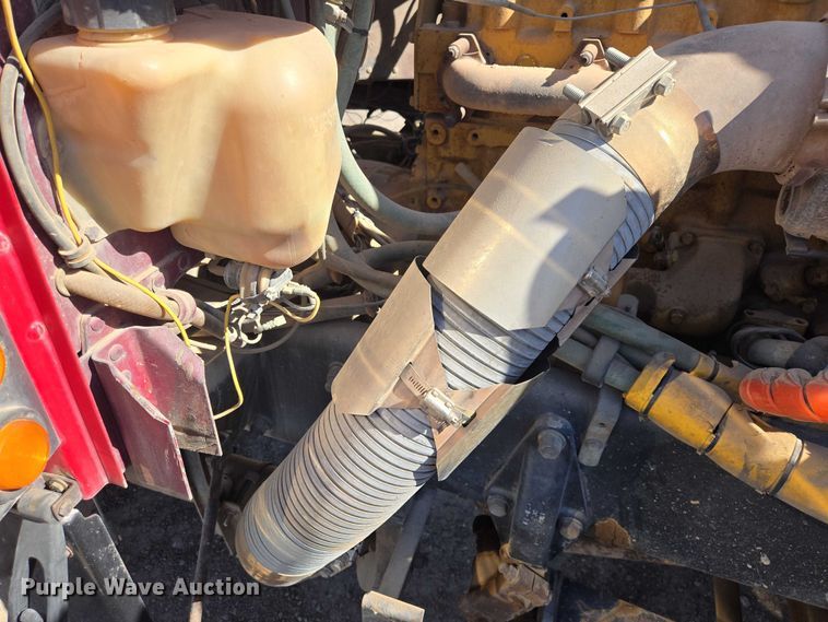 image for item EB1411 1995 Peterbilt 379 semi truck