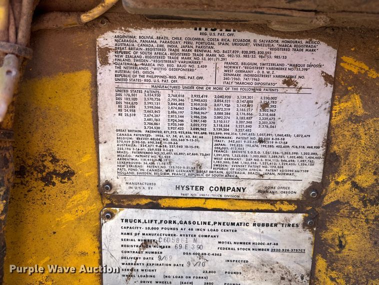 image for item EB1412 1969 Hyster H100C-AF-48 forklift