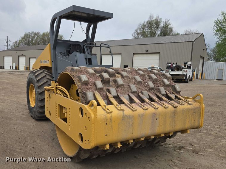 image for item EB1415 1999 Bomag BW 213PDH-3 single drum vibratory roller