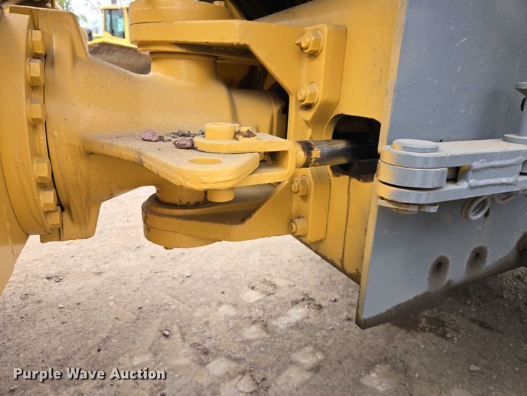 image for item EB1415 1999 Bomag BW 213PDH-3 single drum vibratory roller