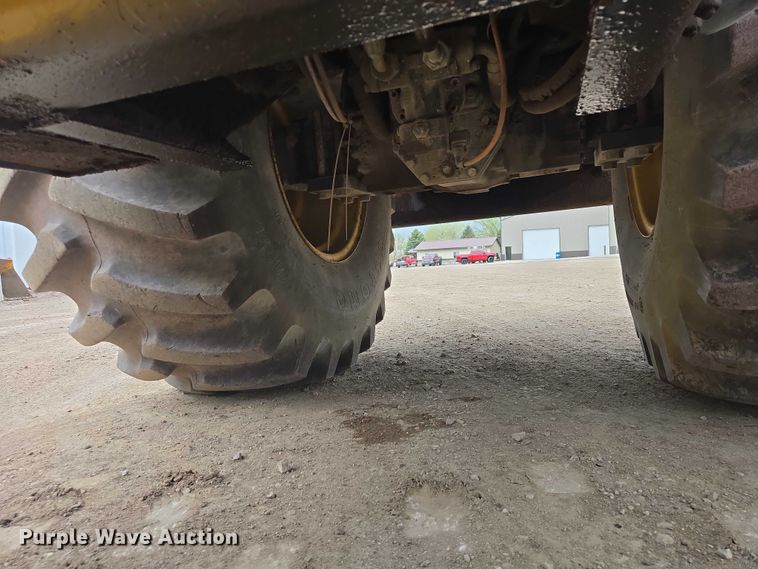 image for item EB1415 1999 Bomag BW 213PDH-3 single drum vibratory roller