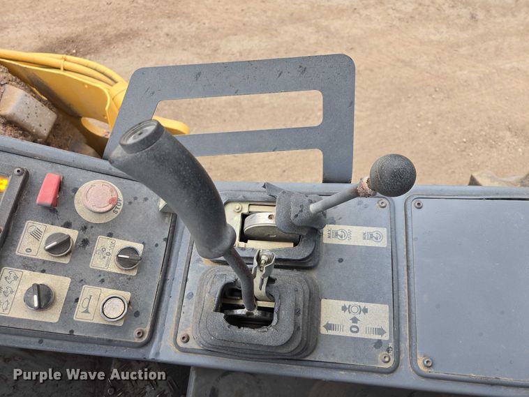 image for item EB1415 1999 Bomag BW 213PDH-3 single drum vibratory roller