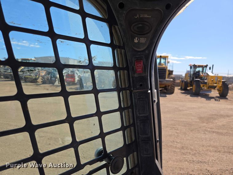 image for item EB1416 2014 Bobcat T770 tracked skid steer loader