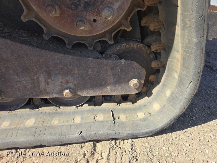 image for item EB1416 2014 Bobcat T770 tracked skid steer loader