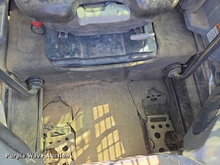 image for item EB1417 2018 Bobcat T770 tracked skid steer loader