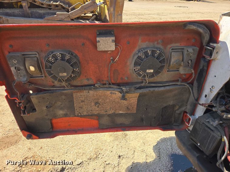 image for item EB1417 2018 Bobcat T770 tracked skid steer loader