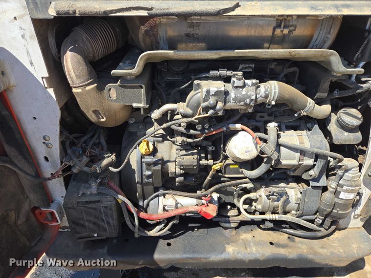 image for item EB1417 2018 Bobcat T770 tracked skid steer loader
