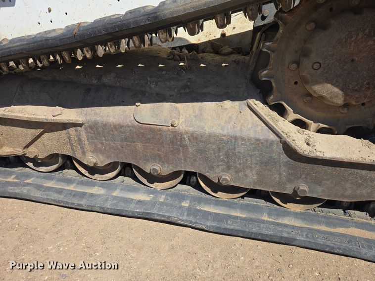 image for item EB1417 2018 Bobcat T770 tracked skid steer loader