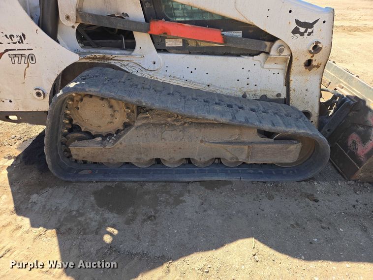 image for item EB1417 2018 Bobcat T770 tracked skid steer loader