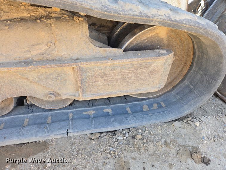 image for item EB1417 2018 Bobcat T770 tracked skid steer loader